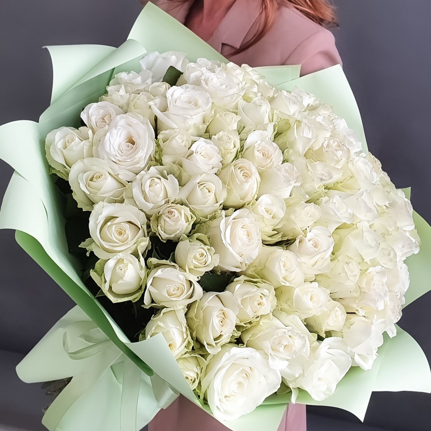 75 длинных белых роз, шикарный белый букет