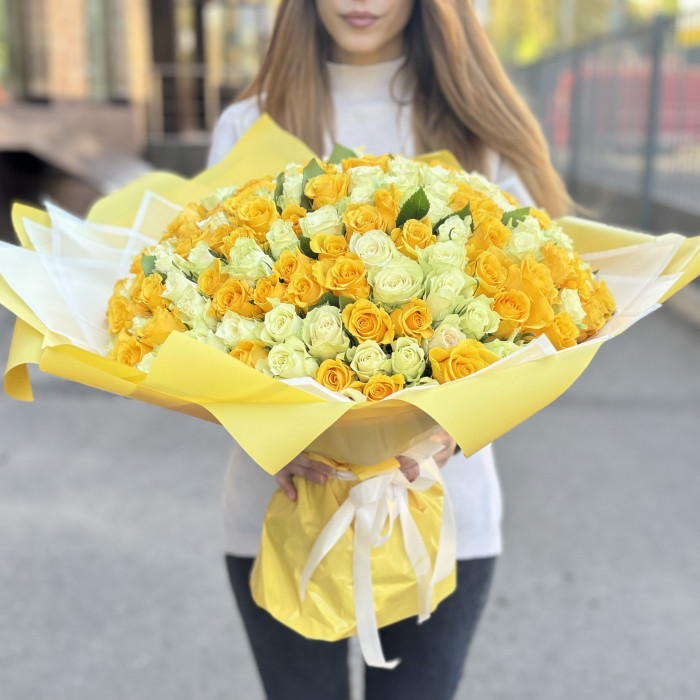 201 белая и желтая роза 40 см