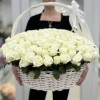 201 белая роза в корзине