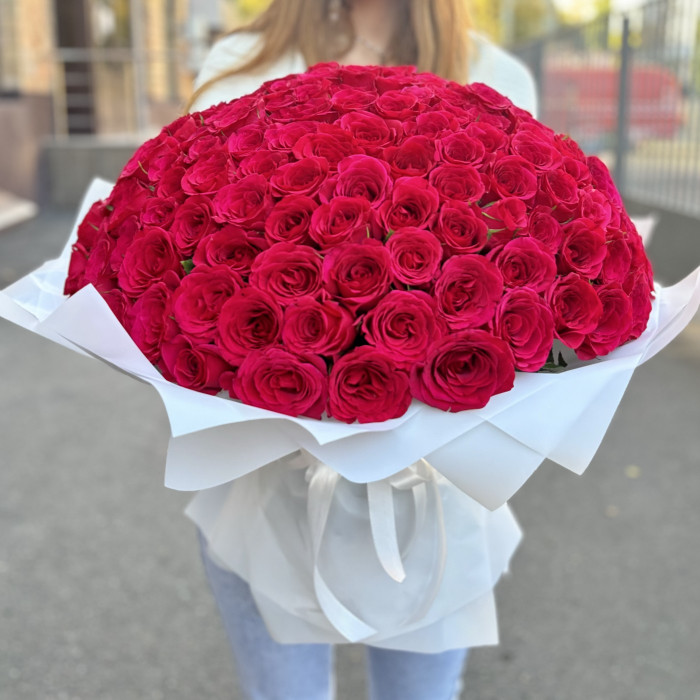 201 малиновая роза Такаци 40 см