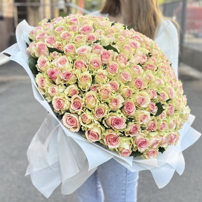 201 нежно-розовая роза 40 см