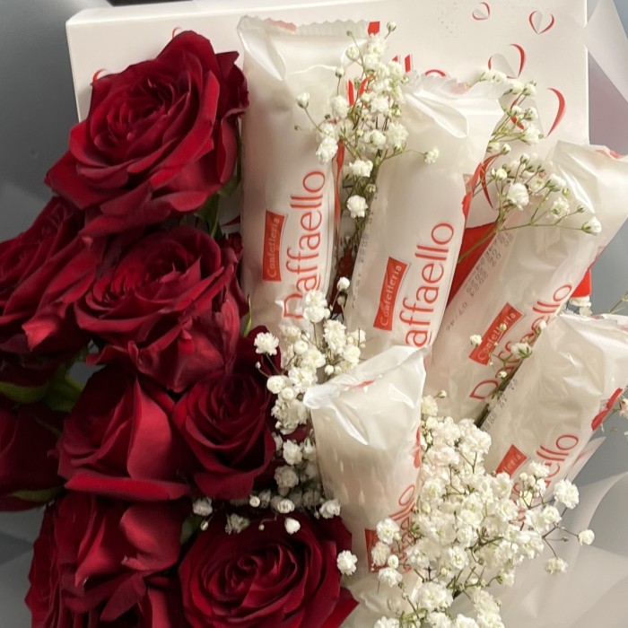 Букет с конфетами День всех влюбленных