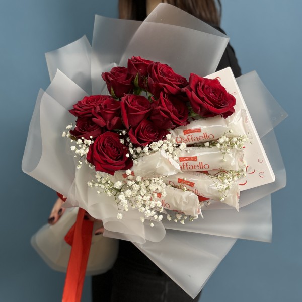 Букет с конфетами День всех влюбленных