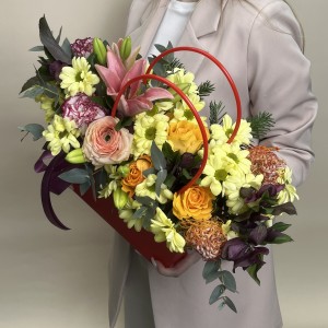 Букет дня в коробке Весеннее Небо