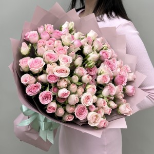 25 кустовых роз Гуд Муд 50 см