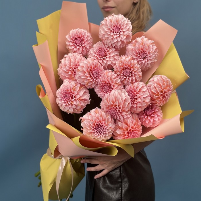 15 лососевых Георгин