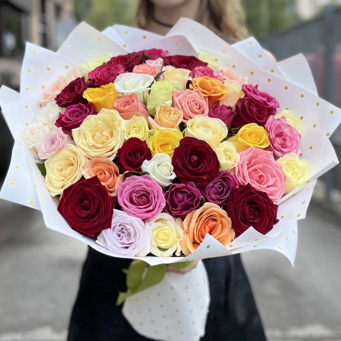 51 роза MIX 50 см