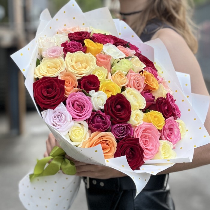 51 роза MIX 50 см