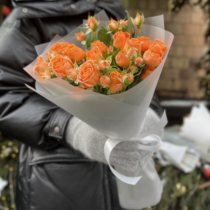 5 оранжевых кустовых пионовидных роз Коралл Бабл