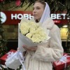 21 длинная белая роза 70 см