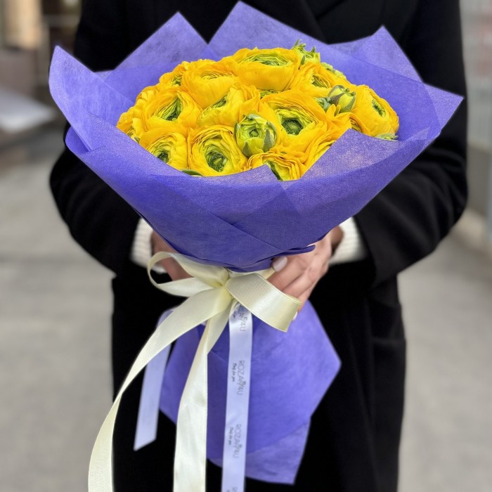 21 желтый ранункулюс