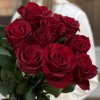 9 красных роз Эвер ред 70 см