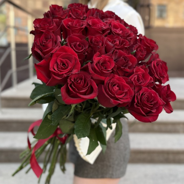 Бордовая Роза Эвер ред 70 см