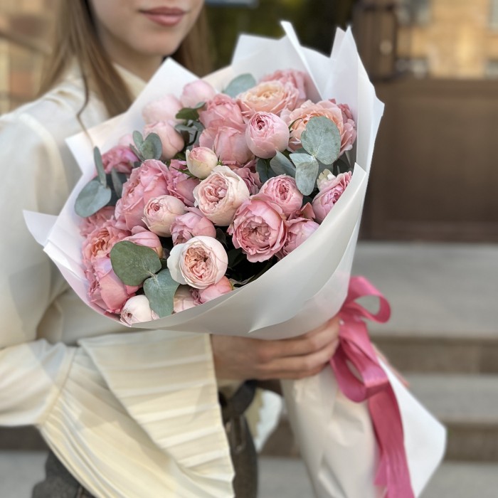 Персиковый микс пионовидных кустовых роз