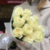 11 белых роз Махе 50 см