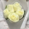 5 белых роз Махе 50 см