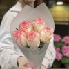 5 нежных роз Джумилия 50 см