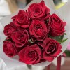 9 красных роз Мадам ред 50 см