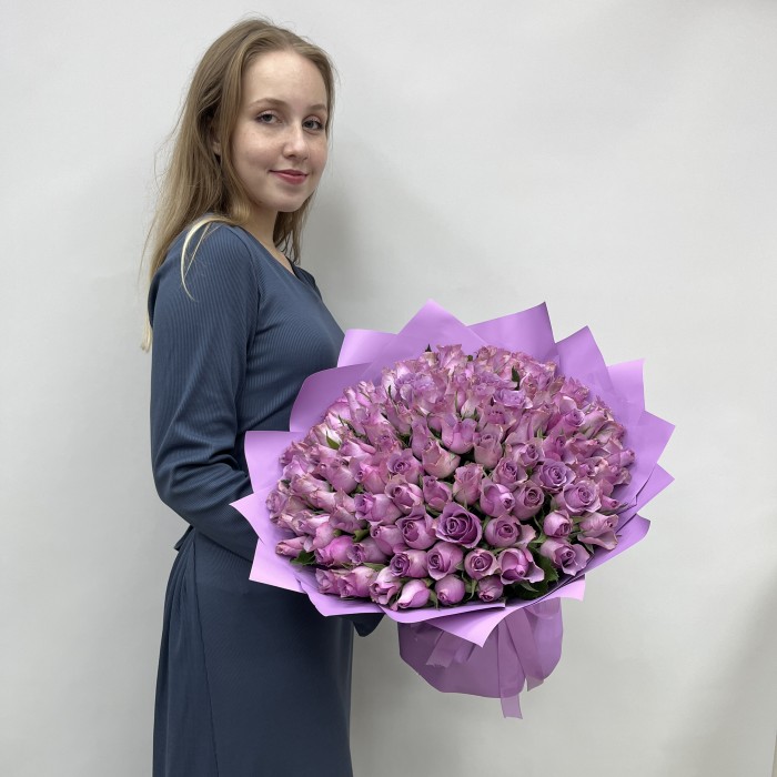 101 сиреневая роза