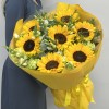 Букет с подсолнухами Яркий праздник