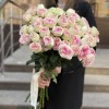15 кустовых пионовидных роз Джелатто 50 см