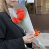 3 оранжевых розы Вау 40 см