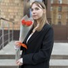 3 оранжевых розы Вау 40 см