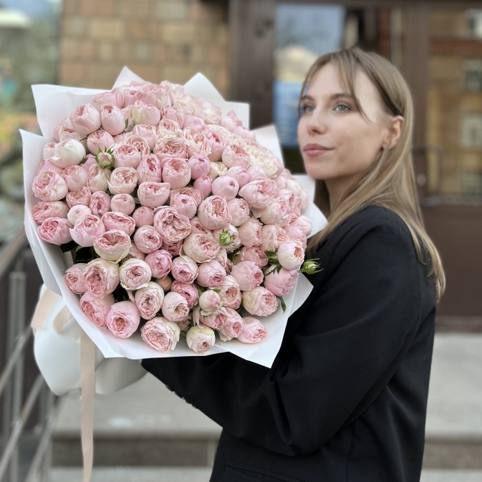 51 кустовая пионовидная Роза Мансфилд Пинк Парк 50 см