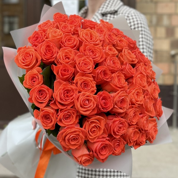 51 оранжевая роза Вау 50 см