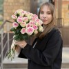 9 кустовых пионовидных роз Джелатто 50 см