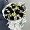 Нежный экзотический букет с черными розами