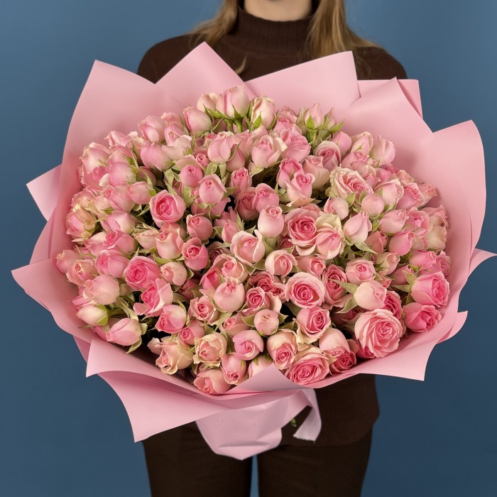 51 кустовая розовая роза Динара 40 см