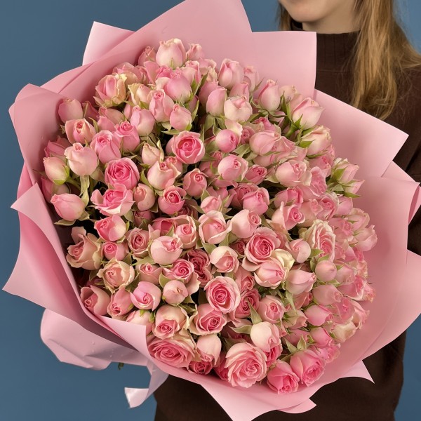 51 кустовая розовая роза Динара 40 см