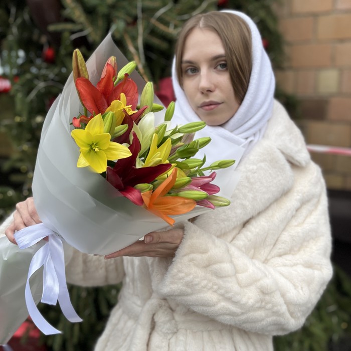 Микс из 7 Азиатских лилий