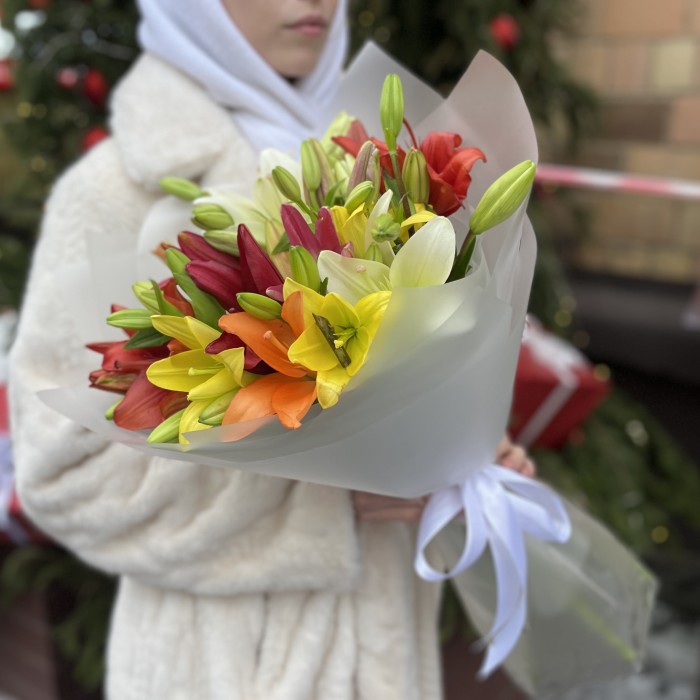 Микс из 9 Азиатских лилий