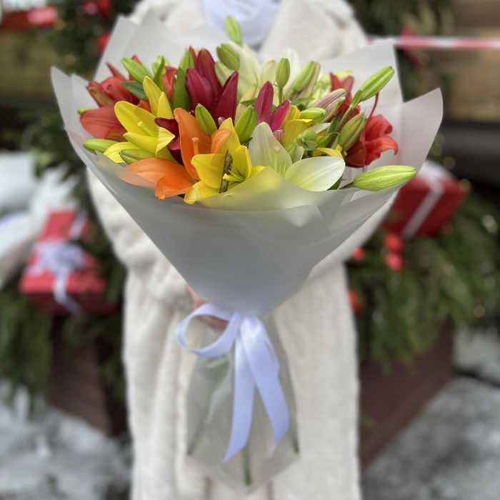 Микс из 9 Азиатских лилий