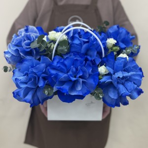 Букет дня Весеннее Небо в коробке