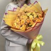 25 кустовых желто-оранжевых роз Этернал Флэйм