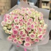 25 кустовых пионовидных роз Джелатто 50 см