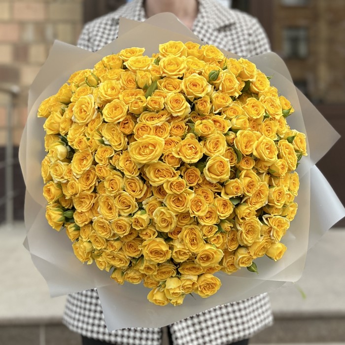 51 кустовая желтая Роза Еллоу бейби 40 см