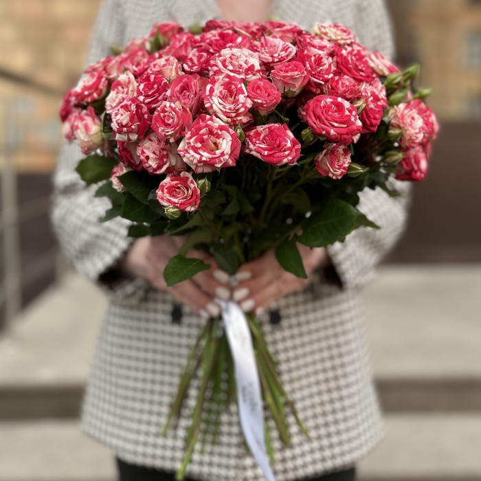 Кустовая Роза Файрворкс 40 см