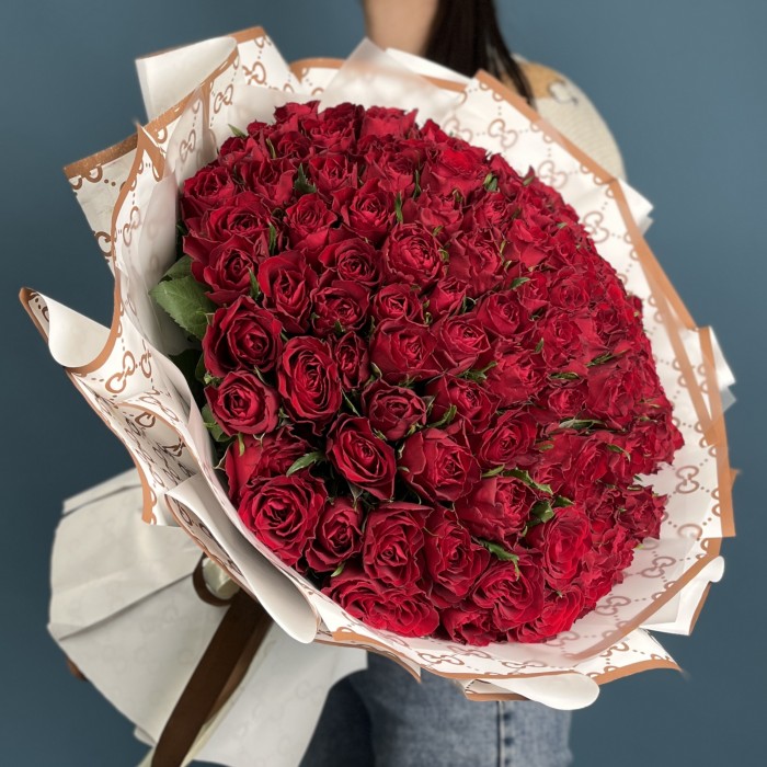 101 красная Роза на Серебряную свадьбу