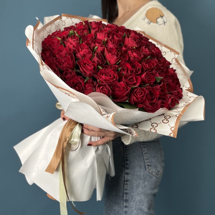 101 красная Роза на Серебряную свадьбу