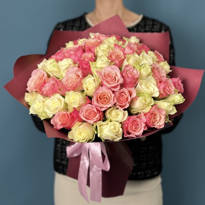 51 белая и розовая Роза