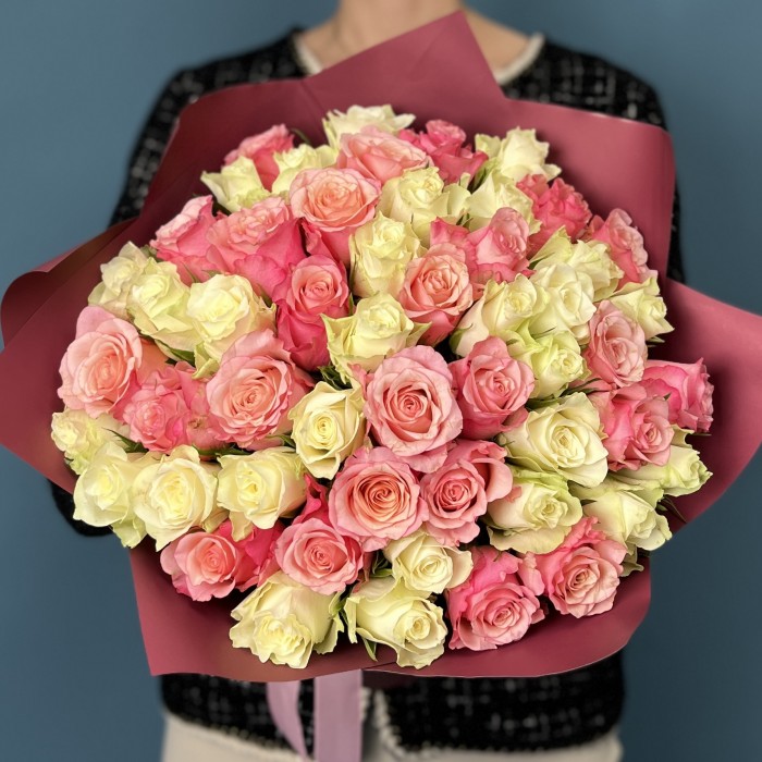 51 белая и розовая Роза