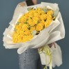 51 желтая роза на Золотую свадьбу