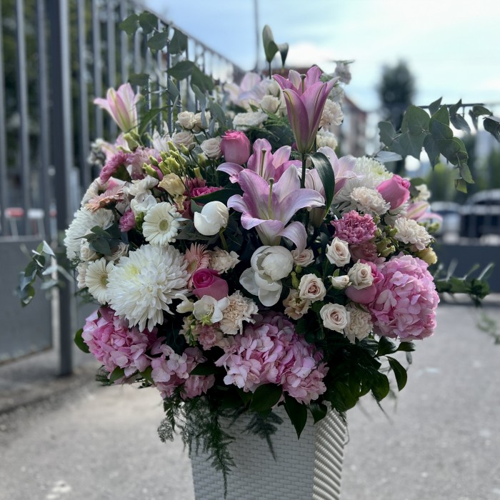 Напольная композиция Дивный Сад