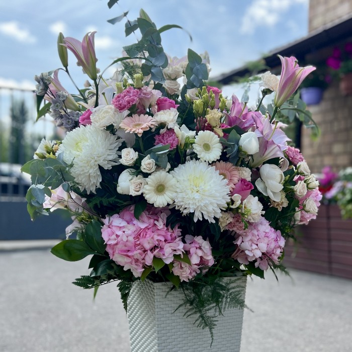 Напольная композиция Дивный Сад