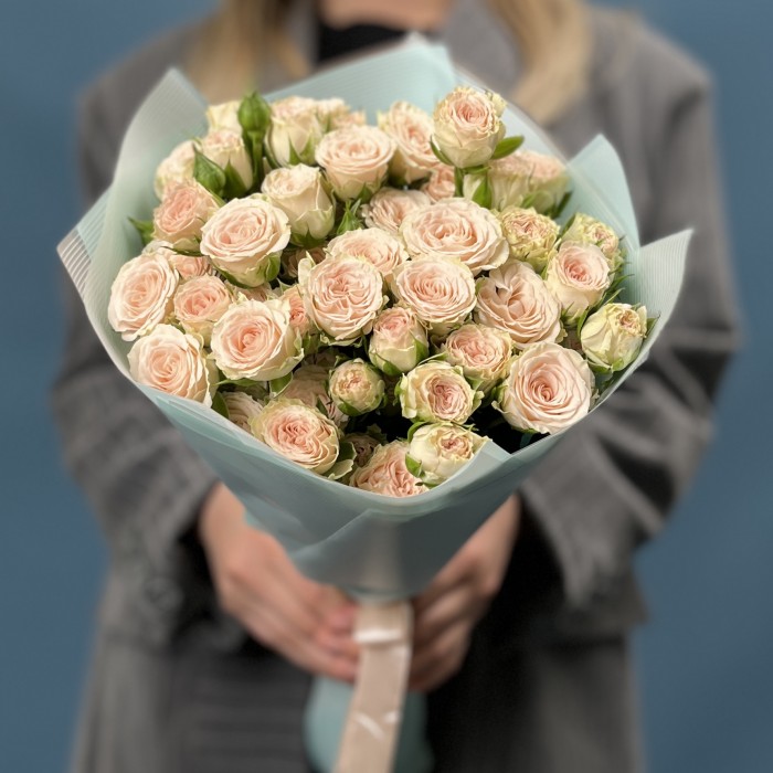 11 кустовых роз Рослин 50 см