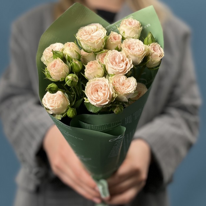 3 кустовые розы Рослин 40 см